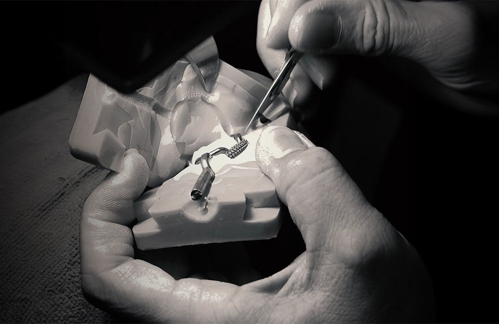 The Bold Brilliance of Crystal Link