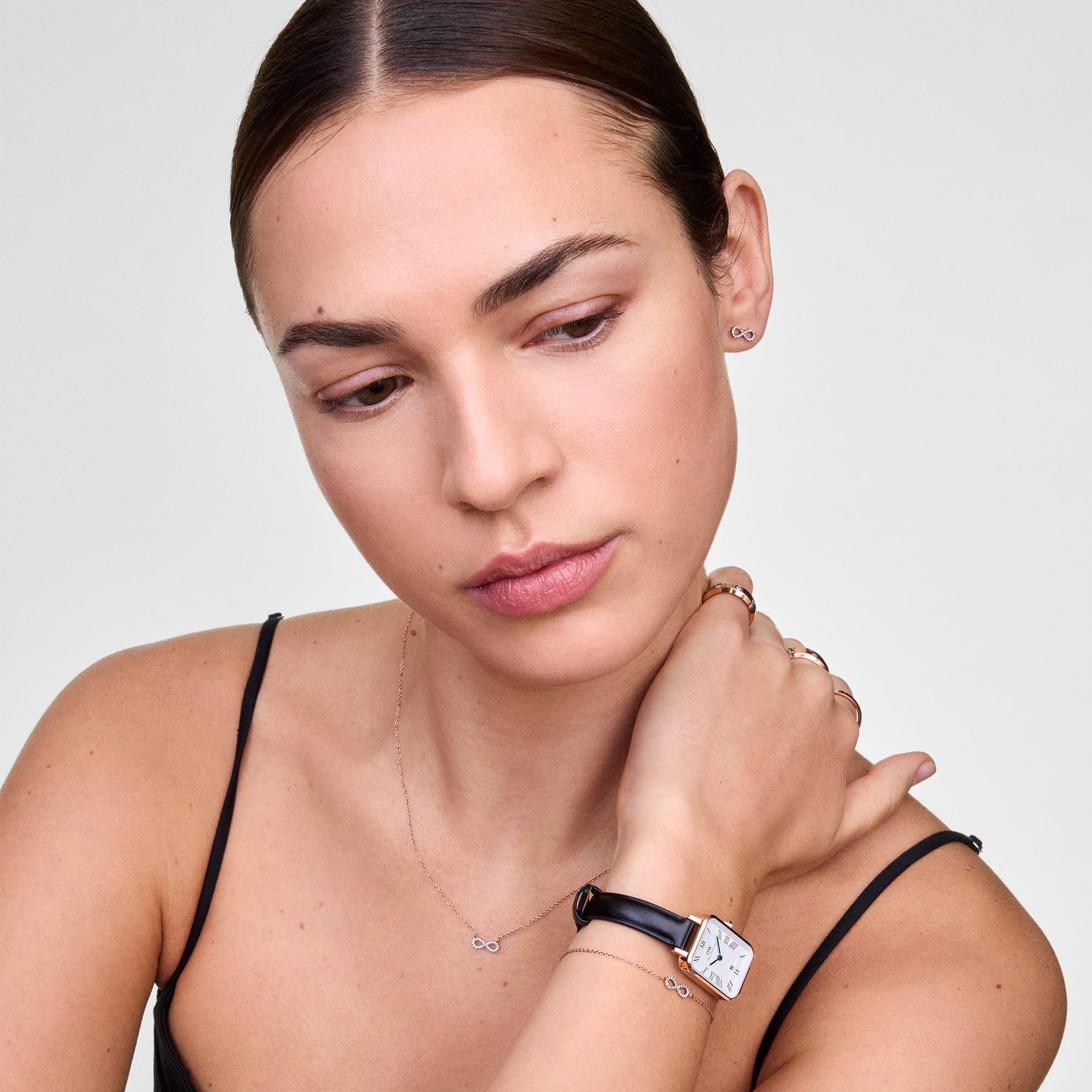 Mirelle Infinity Earrings Rose Gold